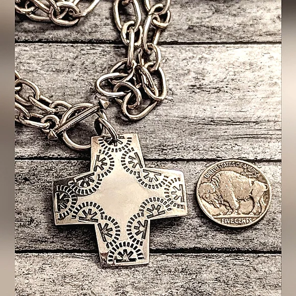 Vintage Retired Silpada Sterling "Virtuosity" Stamped Cross Necklace - Picture 3 of 8